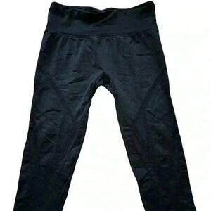 Women's Lorna Jane Black Workout Yoga Leggings Perforated Holes Size Medium